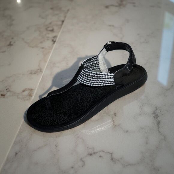 JBU by Jambu Black & Silver Yasmin Sandal Size 8 - Picture 1 of 7
